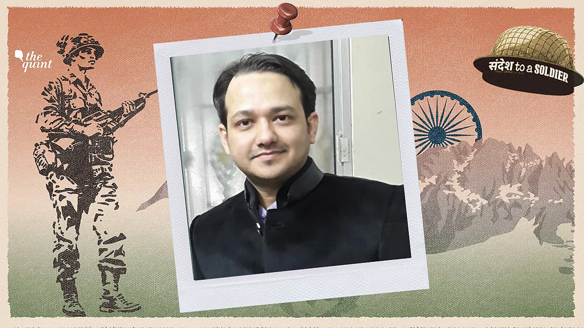 Shaharyaar Kamaal Siddiqui sends a poem in his sandesh to a soldier.