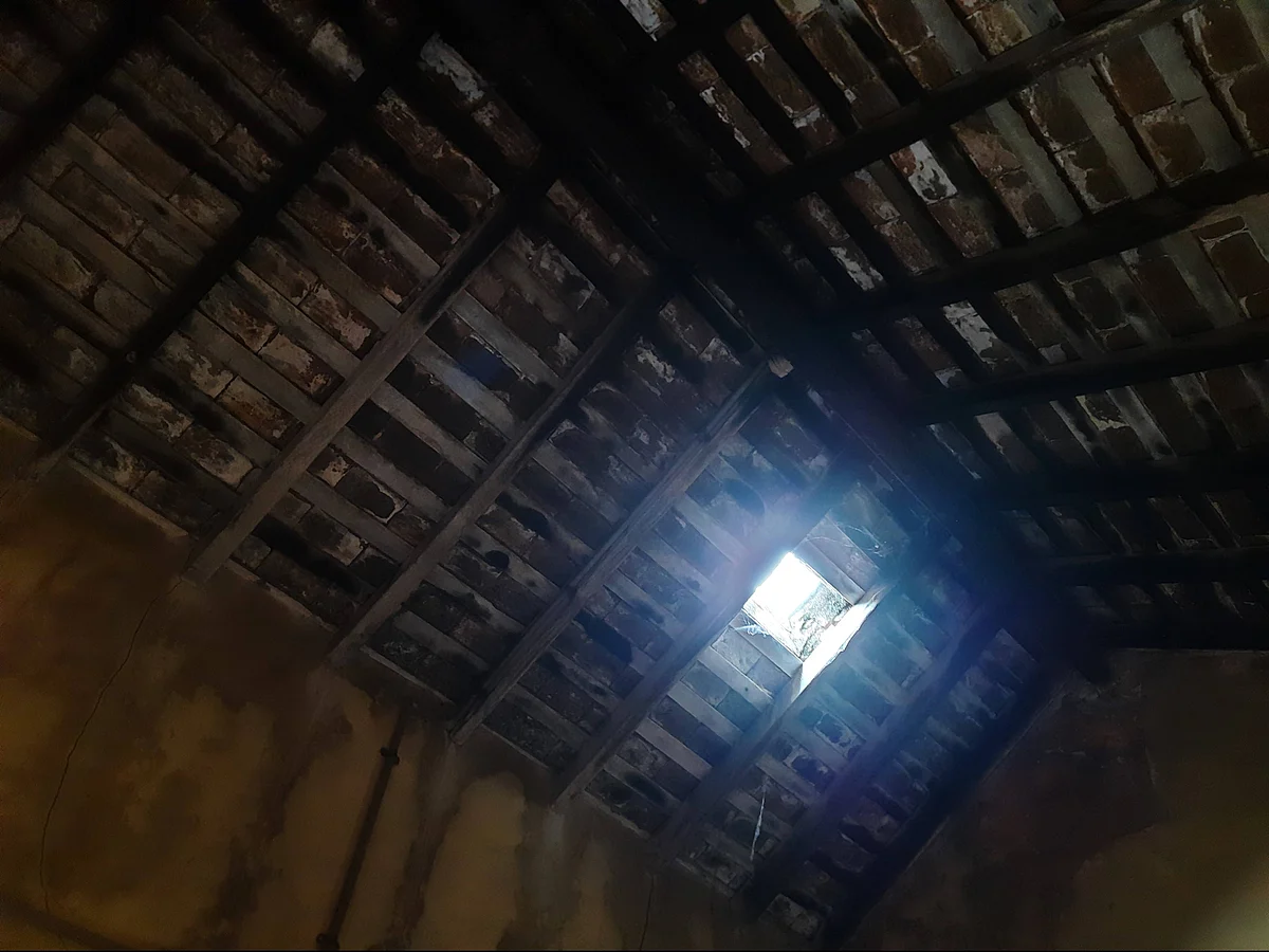 All the rooms also have one tile replaced by glass tiles to let in a stream of sunlight so that you do not need to switch on the lights during the day.