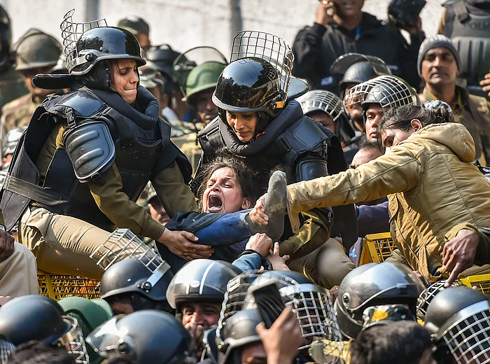 File image of anti-CAA protesters being stopped by police near Jamia campus on 10 February.