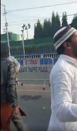 Funeral Procession for Amit Shah After COVID? Old, Unrelated Clip!
