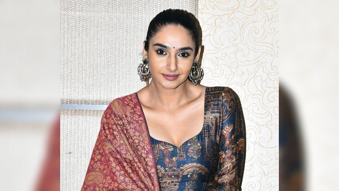Kannada actor Ragini Dwivedi has been detained in a drugs case.