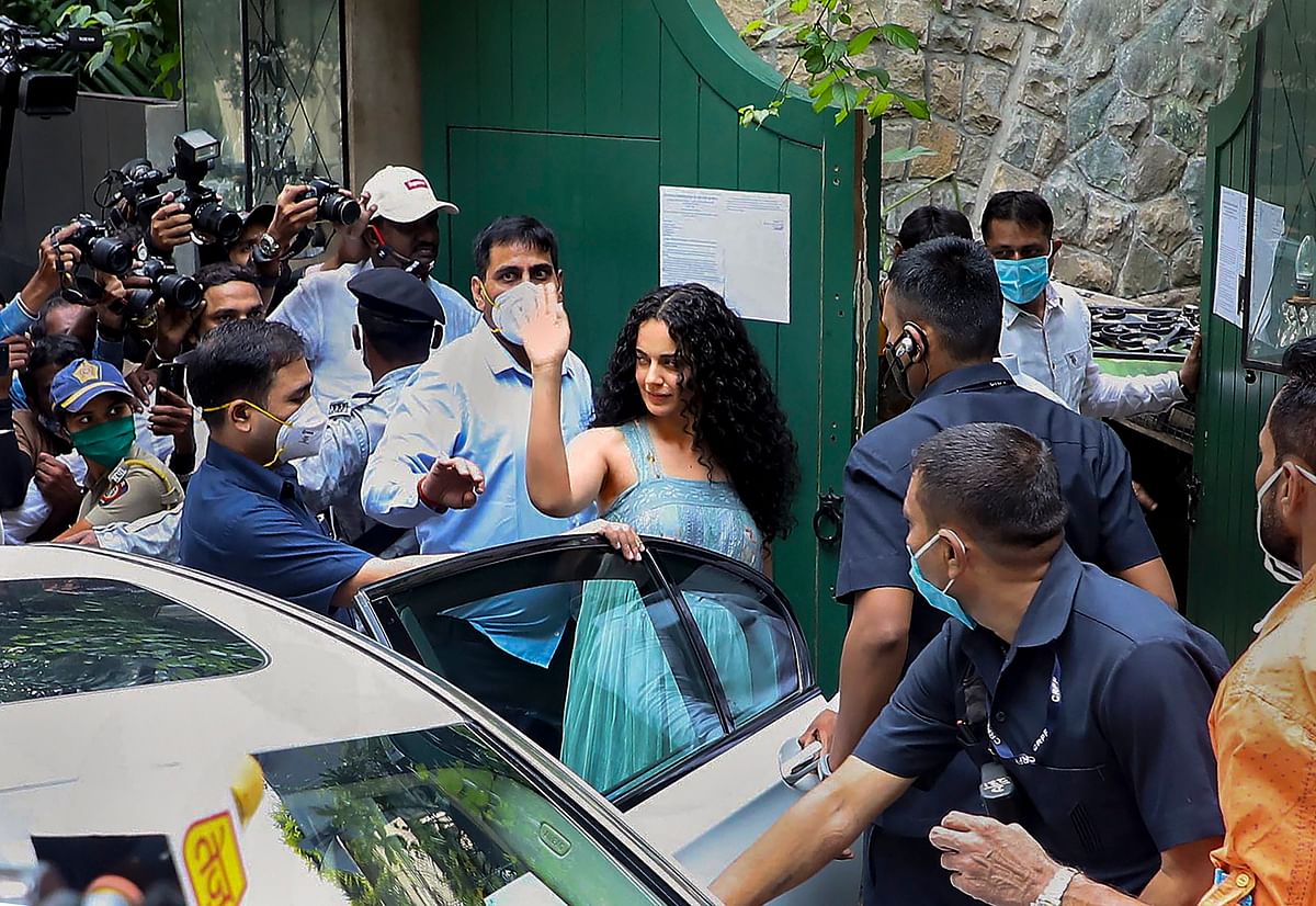 RPI president  said earlier said that the party workers will provide protection to Kangana when she reaches Mumbai.