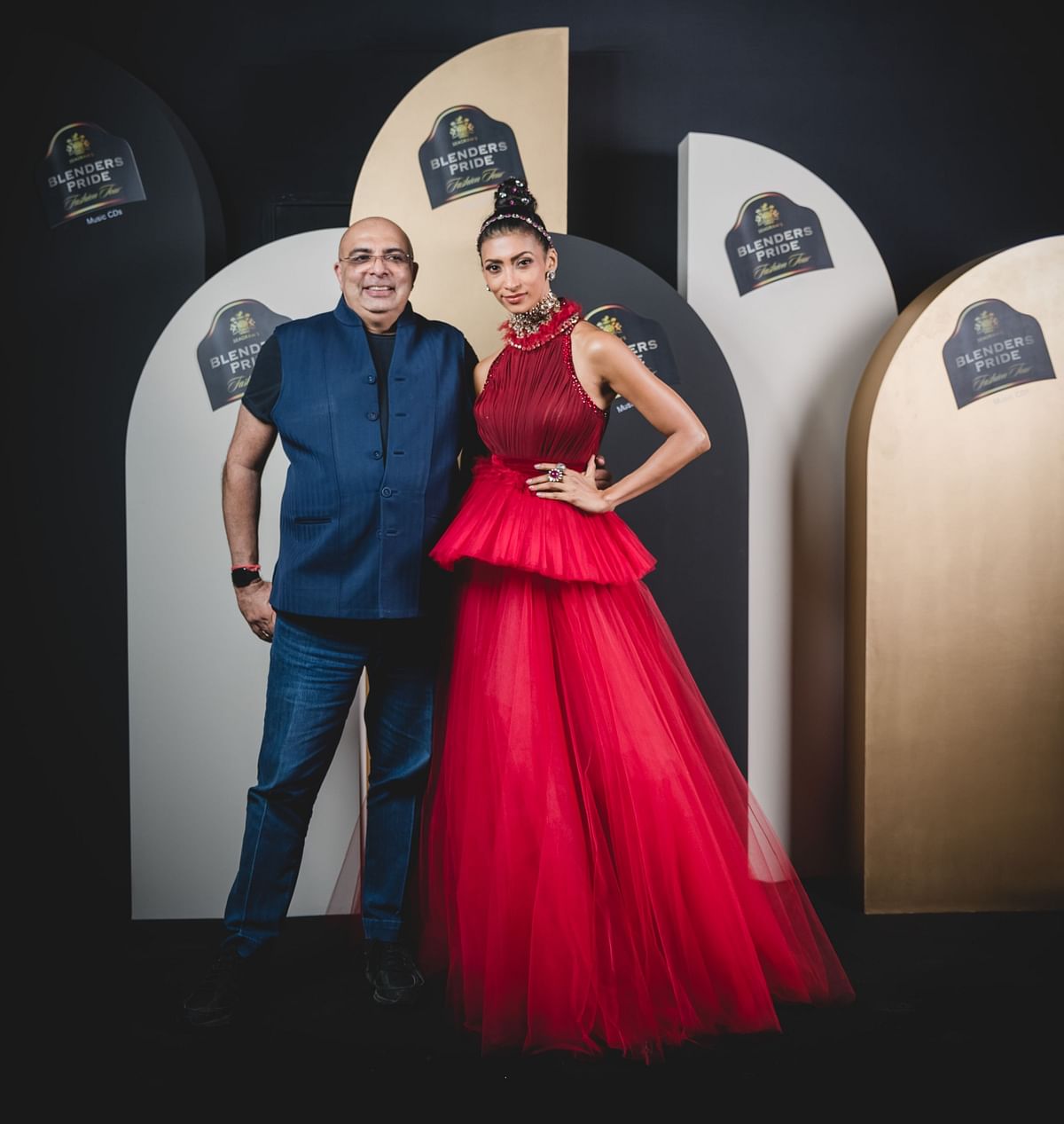 Tarun Tahiliani celebrated 25 years in the world of fashion with a one-of-its-kind digital show.