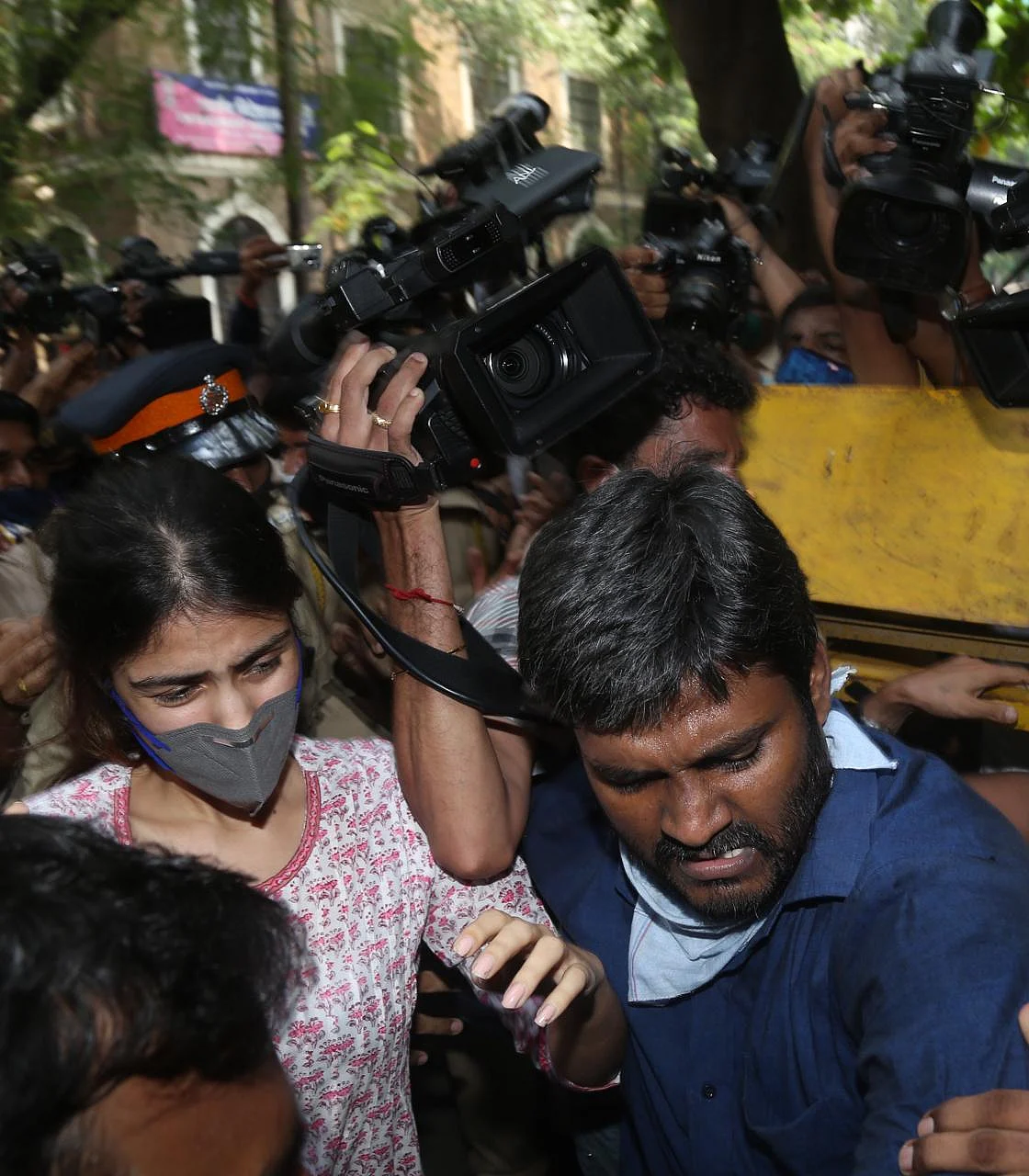 Rhea Ready For Arrest As This Is Witch Hunt, Says Her Lawyer