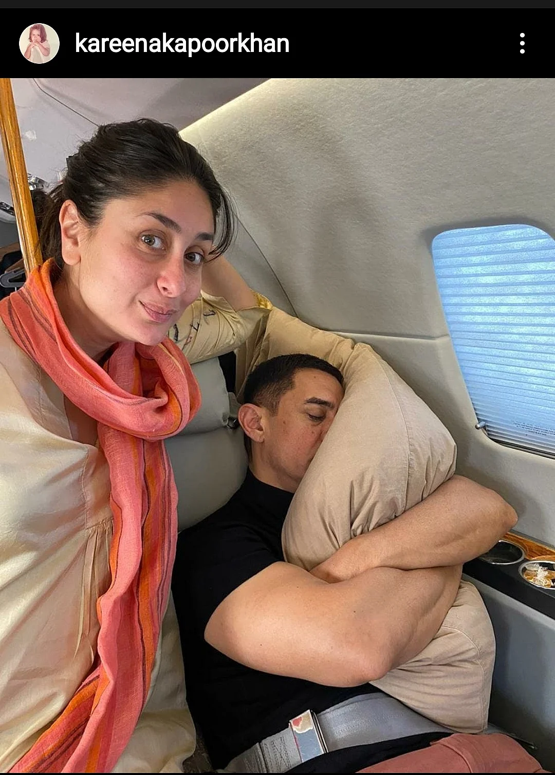 "My fav co-star has to be @_aamirkhan's... pillow! ❤️🤭"
- Kareena Kapoor Khan