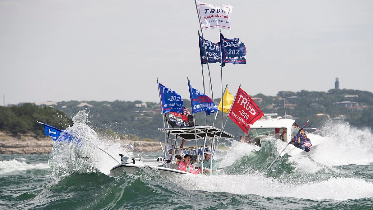 Multiple vessels sank as rough waters played spoilsport at a Trump rally in Texas.