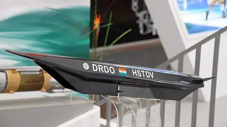 A model of the HSTDV .