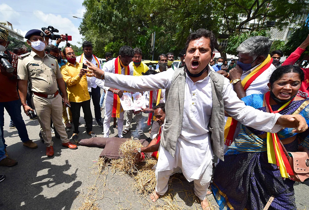 Members of various organisations along with farmers stage a protest against the farm reform bills passed in Parliament recently, in Bengaluru, Monday, 28 September, 2020.