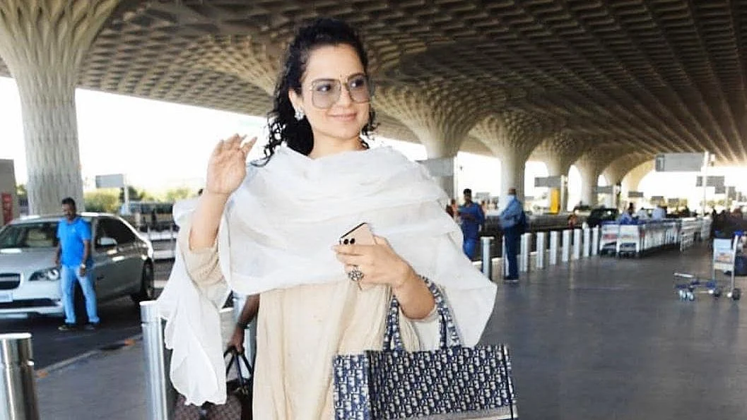 Kangana Ranaut had been served a notice by BMC.