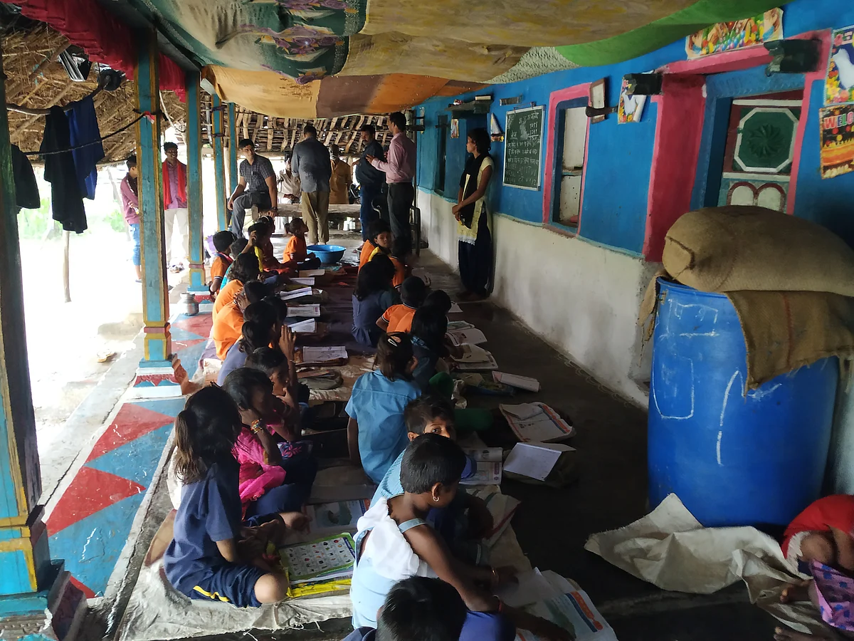 How a Teacher Started a School for Students During COVID in MP
