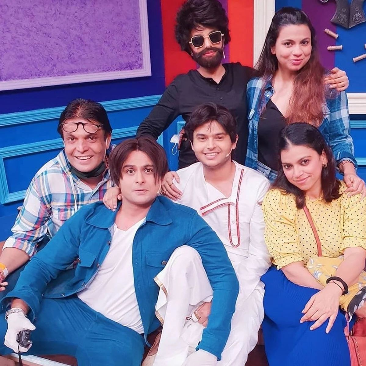 Preeti Simoes on sets with artists.