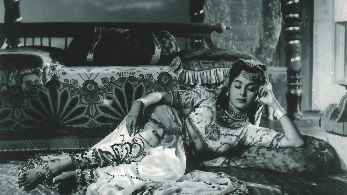 Smriti Biswas in a film from the 1950s.