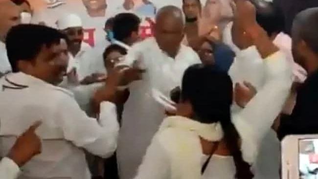 Tara Devi Yadav protested over a ticket being given to Congress candidate Mukund Bhaskar Mani Tripathi from Deoria.
