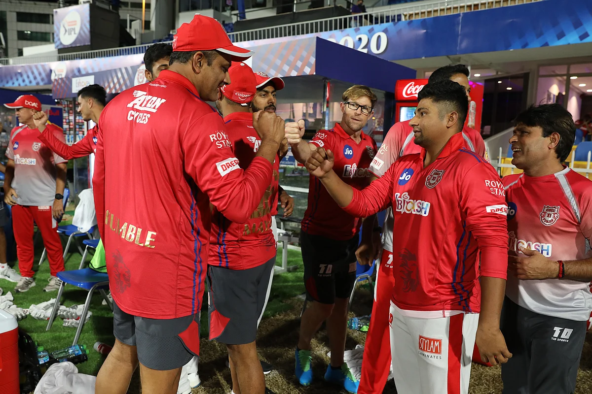 Kings X1 Punjab team celebrate win match 31 of season 13 of the Indian Premier League (IPL ) between the Royal Challengers Bangalore and the Kings XI Punjab.