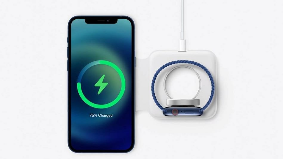 Apple iPhone 12 Charger: Apple officially introduced <a href="https://www.thequint.com/tech-and-auto/gadgets/apple-brings-back-magsafe-with-iphone-12-launches-new-accessories">MagSafe</a> in iPhone 12 series phones, offering high-powered wireless charging and an all-new ecosystem of accessories that easily attach to iPhone.