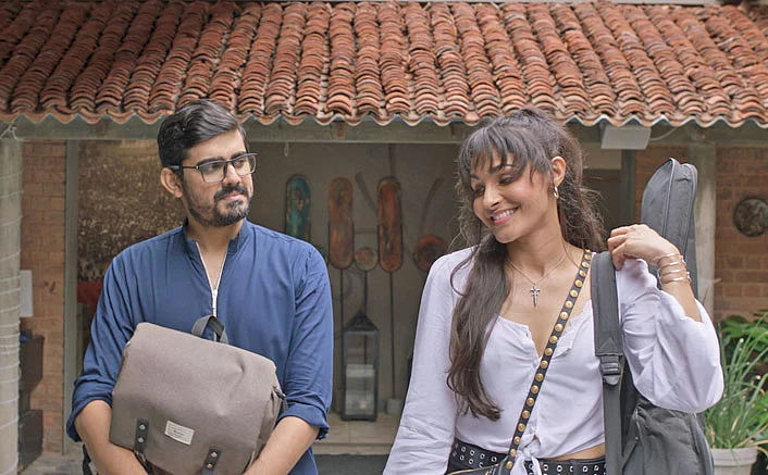 A still from Reunion.