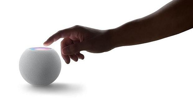HomePod mini will be available in white and space grey colours at Rs 9,900.