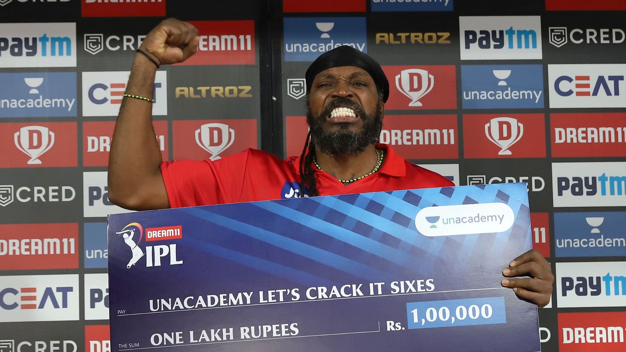 Chris Gayle played his first innings since January and brought with him the entertainment – on and off the field.