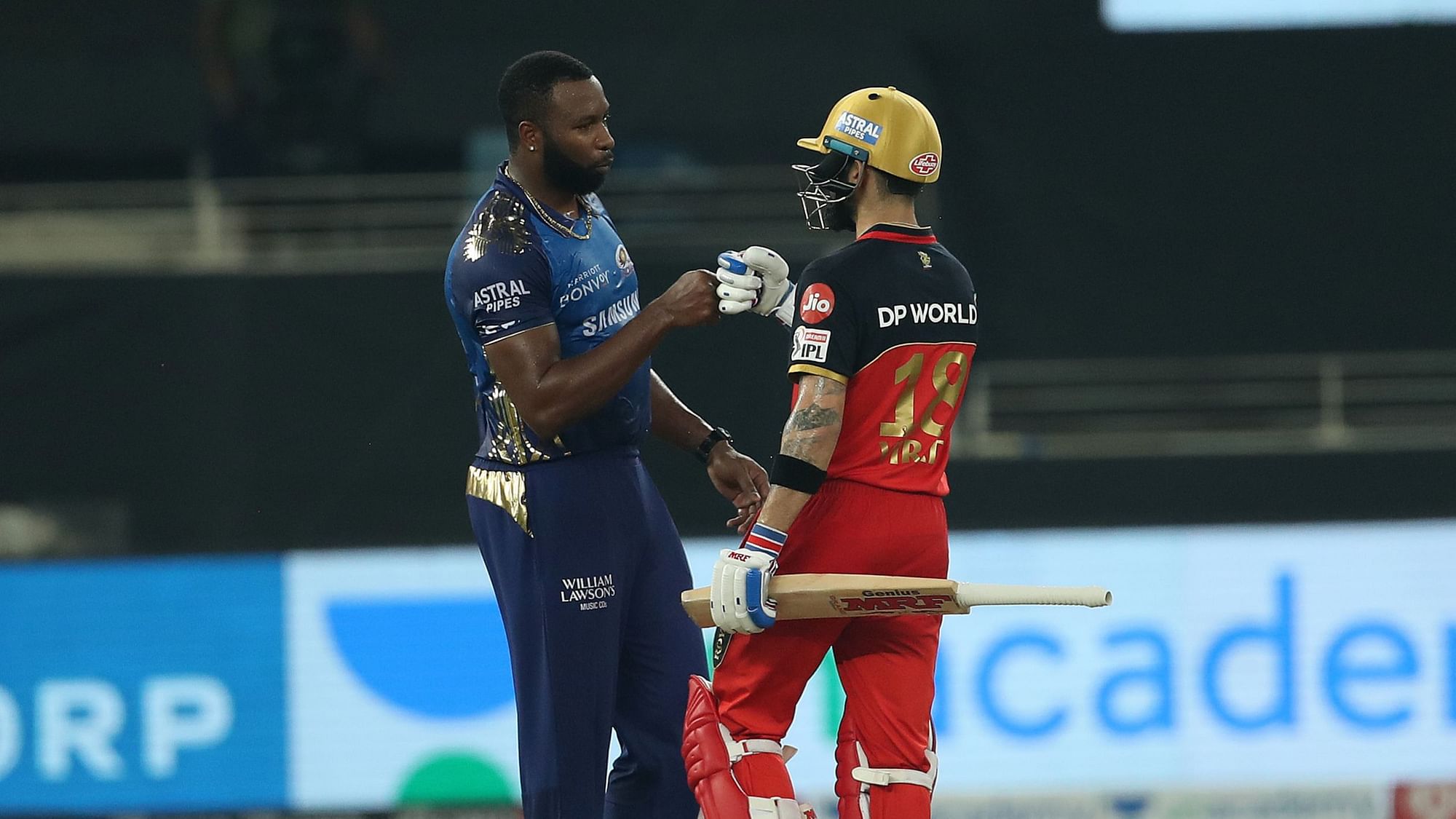 The last time these two teams met, the match was tied and Royal Challengers Bangalore defeated Mumbai Indians in the Super Over.
