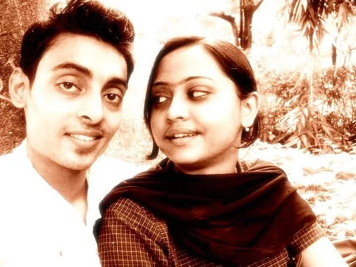 Payel and Sabyasachi in their younger days.