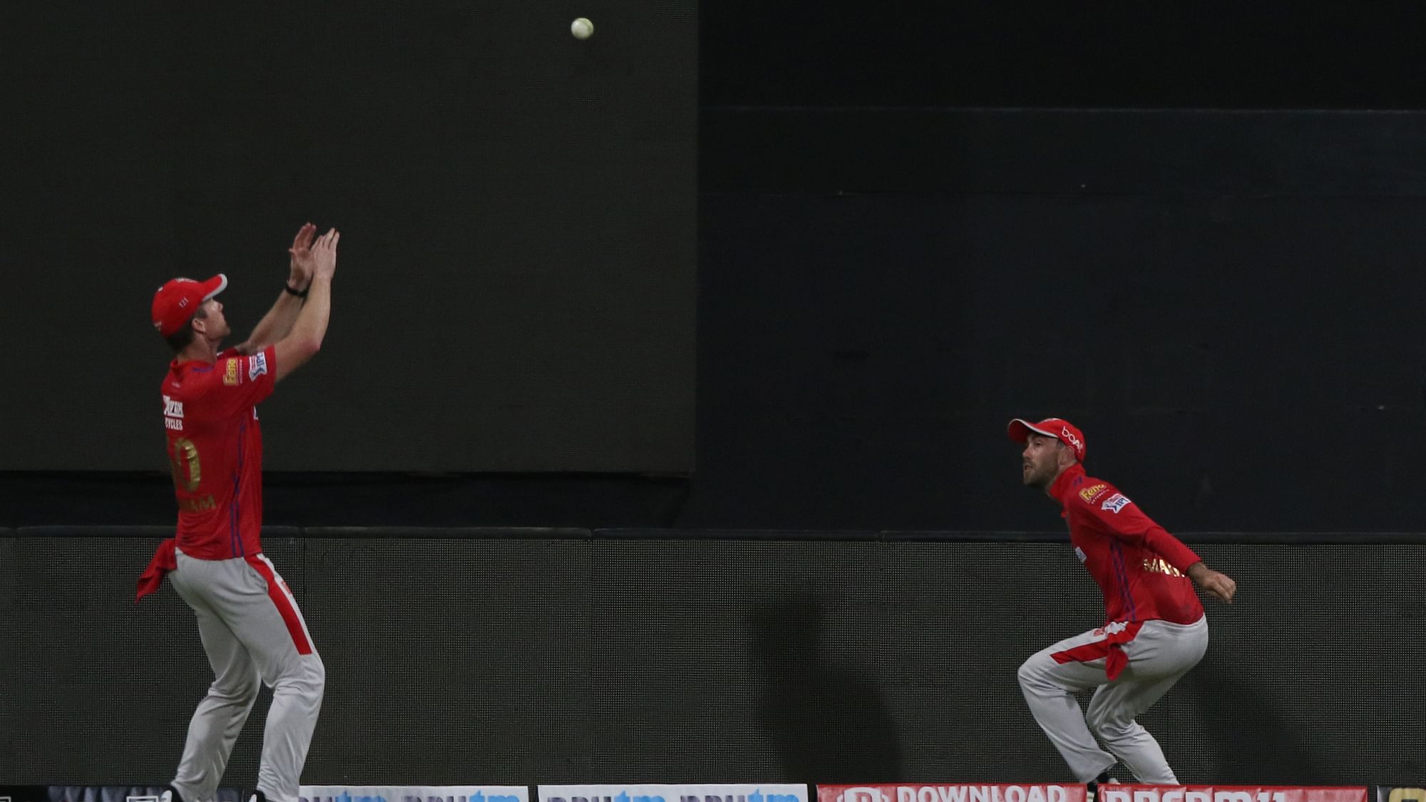 Kings XI Punjab’s duo of Jimmy Neesham and Glenn Maxwell combined to pull-off a relay catch on the boundary