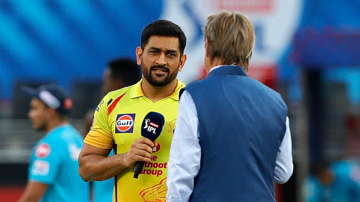Sunrisers Hyderabad captain David Warner won the toss and opted to bat against MS Dhoni-led Chennai Super Kings.