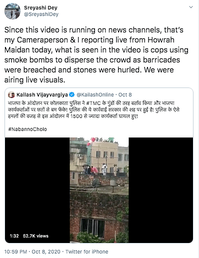 Times Now journalist who was reporting live from the rooftop tweeted that the cops were throwing smoke bombs. 