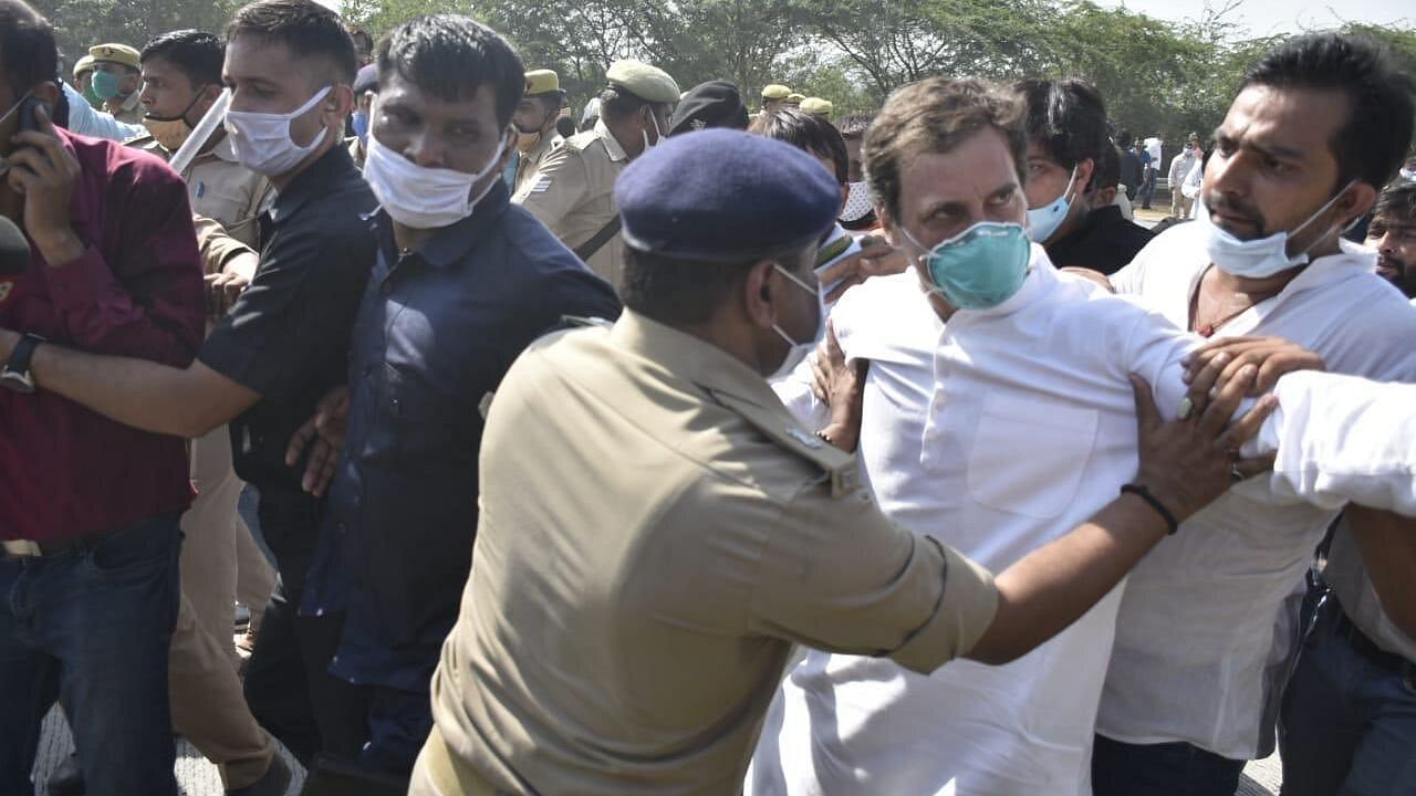 After authorities stopped their car enroute, Congress leaders Rahul Gandhi and Priyanka Gandhi Vadra on Thursday, 1 October, began marching towards Hathras on foot to meet the family of the woman who died after being allegedly gang-raped.