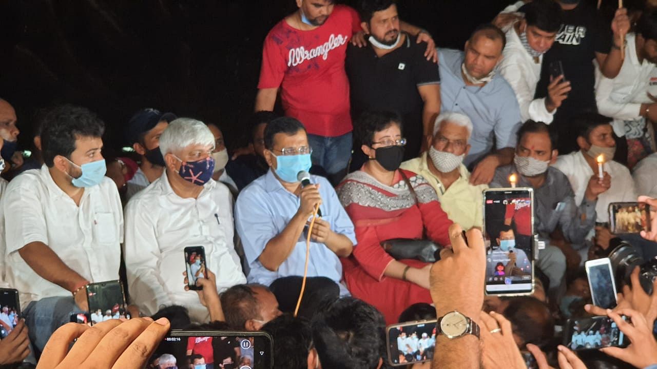 Delhi Chief Minister Arvind Kejriwal joined protestors in Delhi’s Jantar Mantar who are protesting against the gang-rape and murder of the 19-year-old Dalit woman in Uttar Pradesh’s Hathras village.