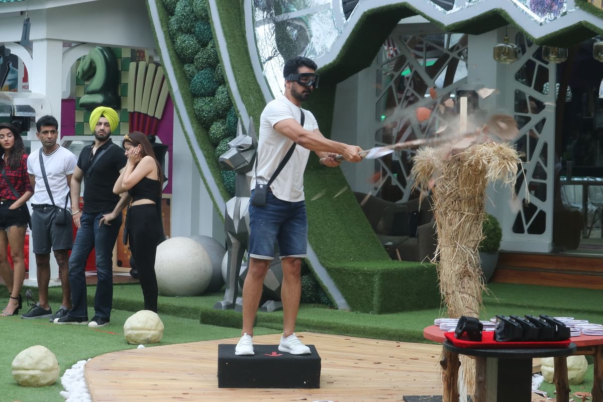 Catch up with all the action from the latest episode of Bigg Boss 14.