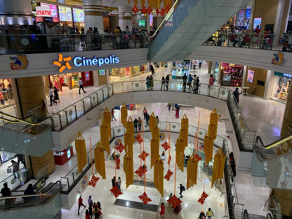 Acropolis Mall.