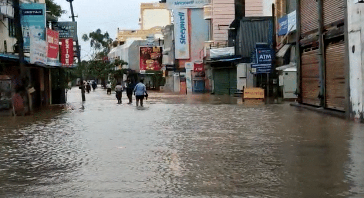 Several areas in Chennai, Puducherry, Nagapattinam, Vellore, Chengalpattu, Karaikal reported severe waterlogging.