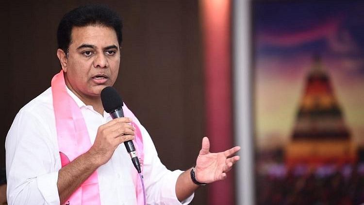 Telangana Minister KTR lashes Out At Centre's Inefficient Vaccine Policy;  Says Centre Bungled Up And Pitted States Aganist Each Other