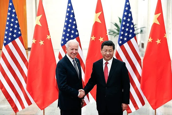 Then-Vice President Biden meeting Chinese leader Xi Jinping in 2013.