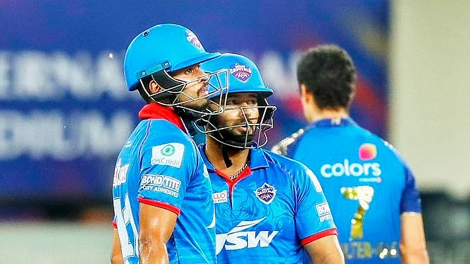 Shreyas Iyer and Rishabh Pant during their 96-run partnership in the final. 