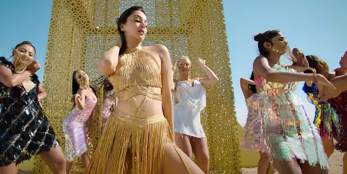 8 Reasons Why Watching 'Laxmii' Made Me Scream 'WHY!'