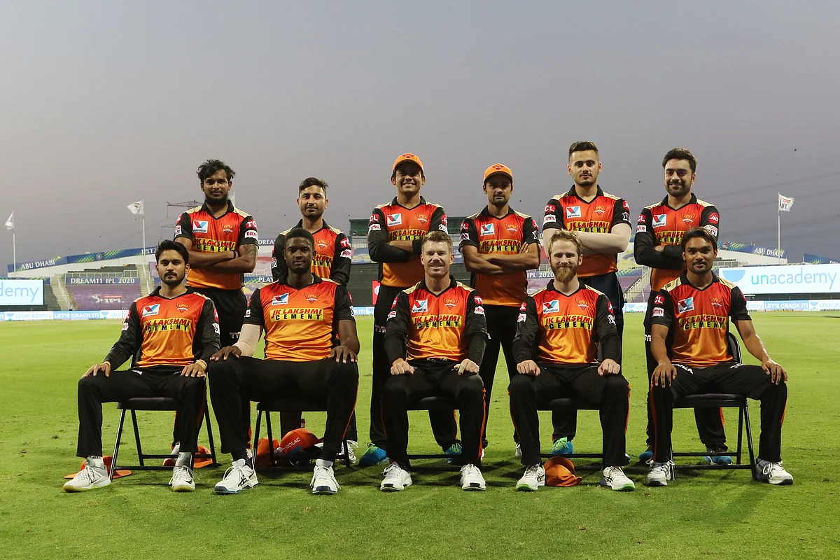 Sunrisers Hyderabad take a team picture before their match against Royal Challengers Bangalore at the Sheikh Zayed Stadium, Abu Dhabi.