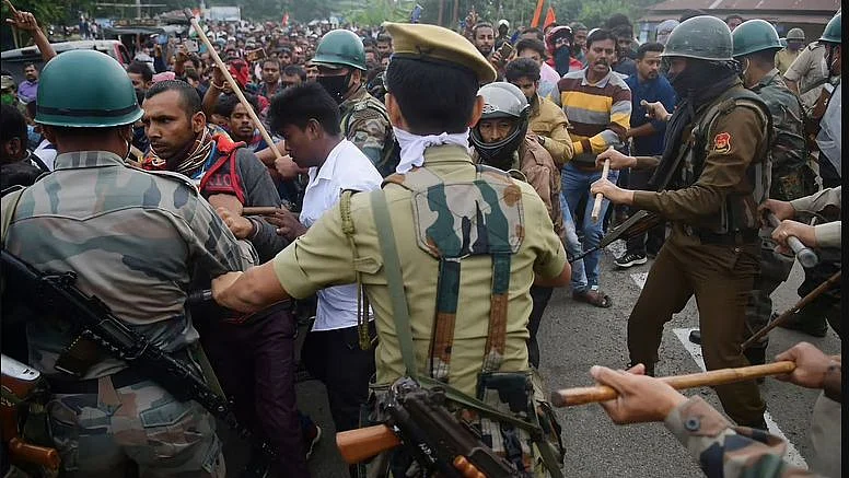 Members of Joint movement Committee protesting in Panisagar against Brus resettlement