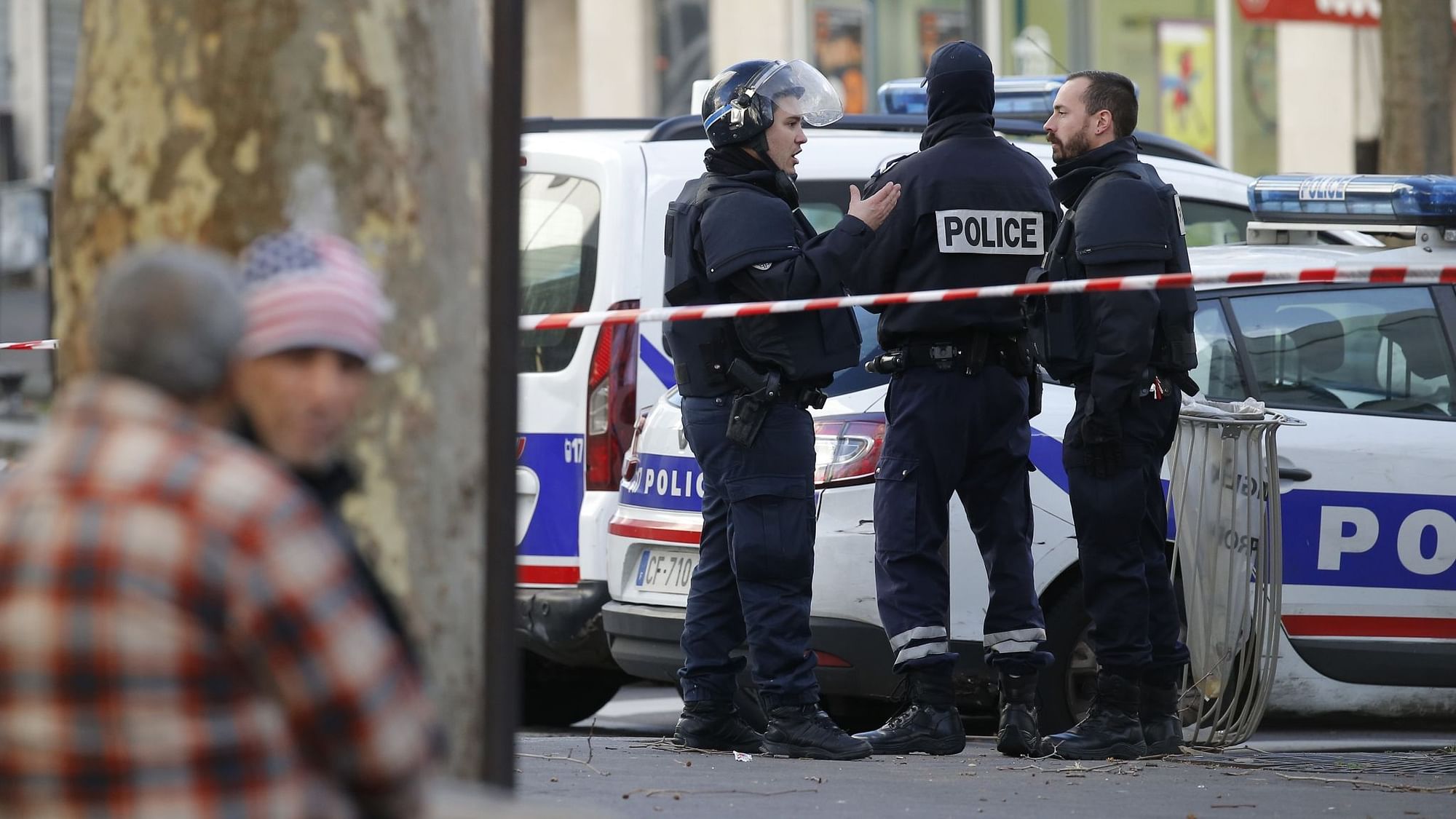 Suspected Gunman Arrested in Lyon, France After Priest Shot At