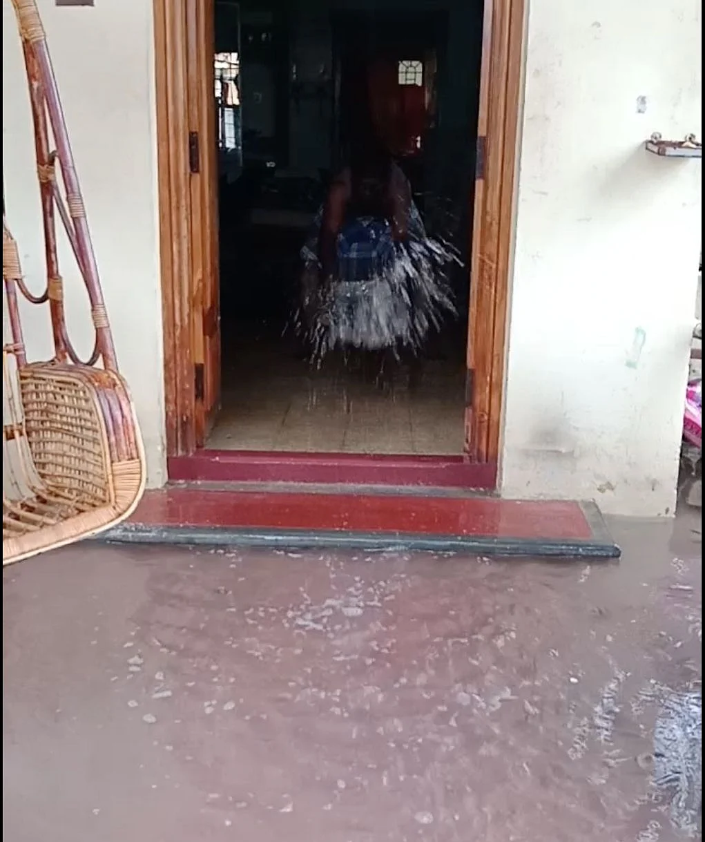 Water entered several houses in Old Mahabalipuram Road.