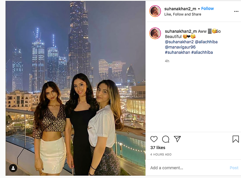 Me is Loving It: SRK on Burj Khalifa's Special Gift For His B'Day