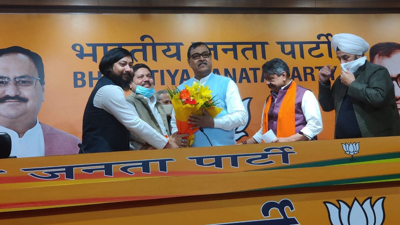 Former TMC MLA from Cooch Behar Mihir Goswami, who had expressed his desire to quit the party, on Friday 27 November, joined the Bharatiya Janata Party (BJP).