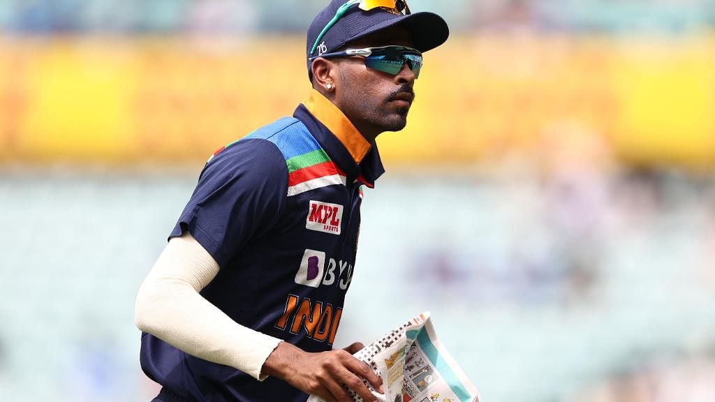 Hardik Pandya was forced to bowl in the second ODI vs Australia in Sydney.