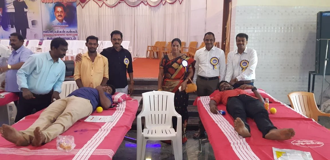 More than a thousand members of the RMM council donated blood on 31 December 2018 at a blood donation drive held under the chairmanship of Dharmapuri District Secretary M Mahendran.