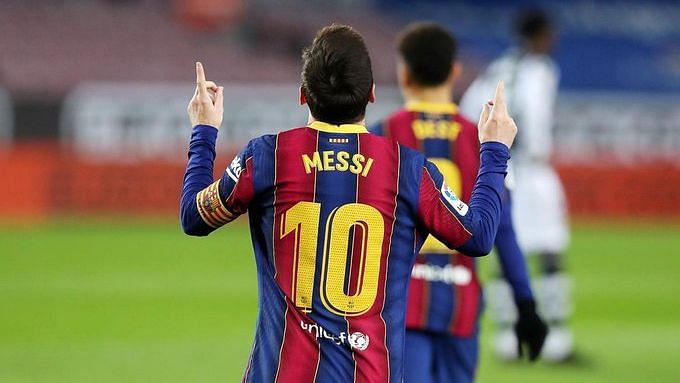 Lionel Messi celebrates his 643rd goal for FC Barcelona