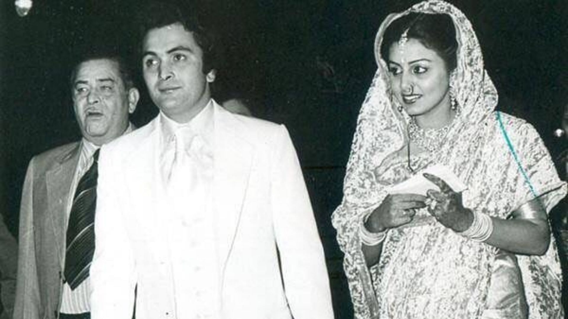 Raj Kapoor at the wedding of Rishi Kapoor and Neetu Kapoor.