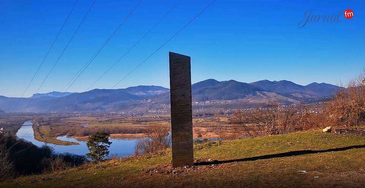 Monoliths have been appearing and disappearing in different parts of the world.