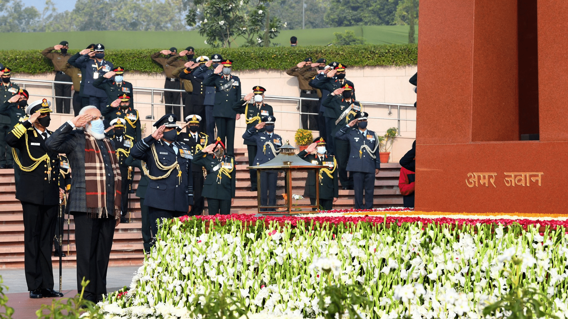 Prime Minister Modi pays tribute to soldiers at National War Memorial