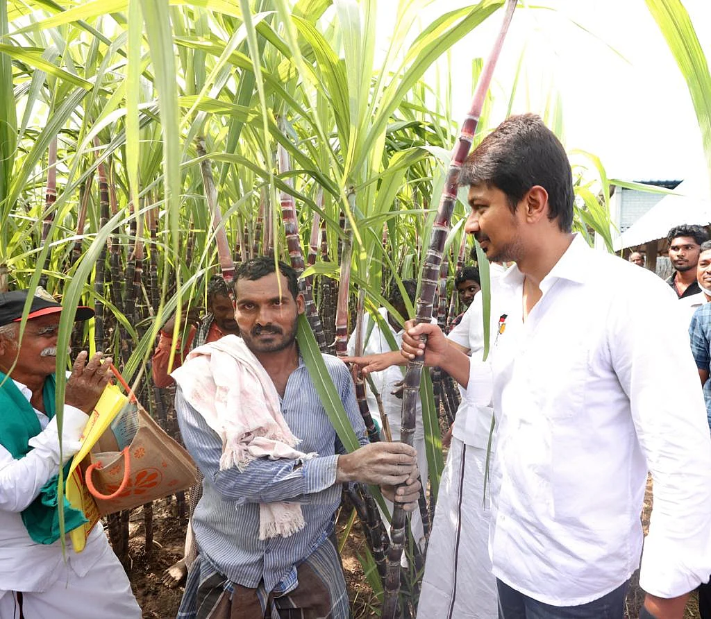 Udhayanadhi Stalin met with sugarcane farmers in Cuddalore to tell them the DMK’s campaign ‘WeRejectADMK.’