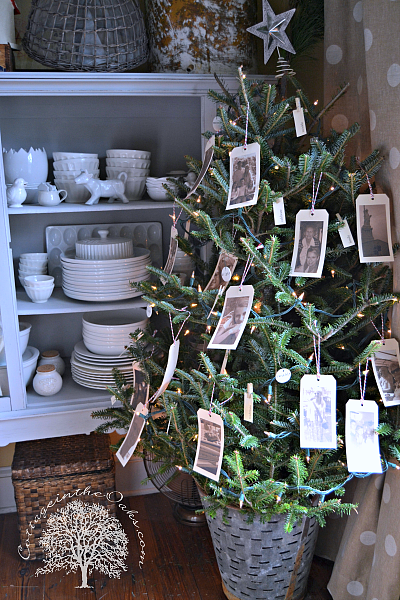 A family photo themed Christmas tree. 